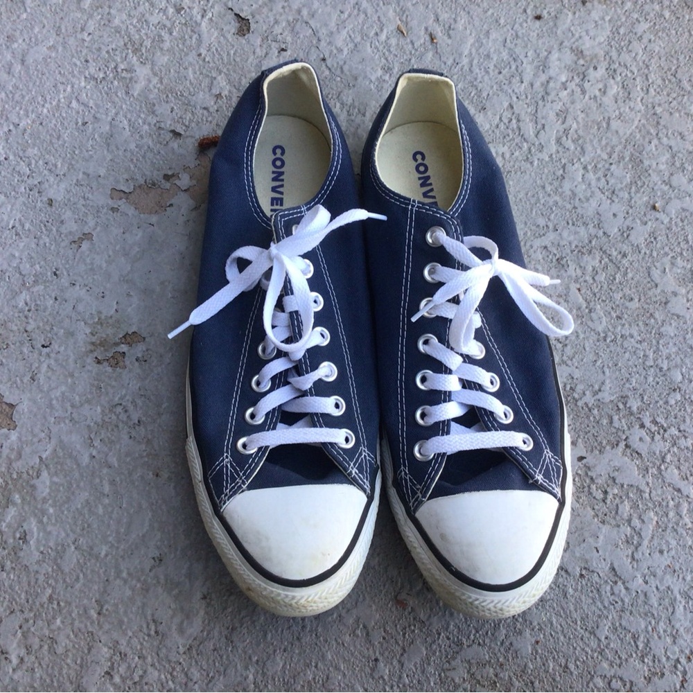 Converse Blue and White Classic Sneakers Low-Top Canvas